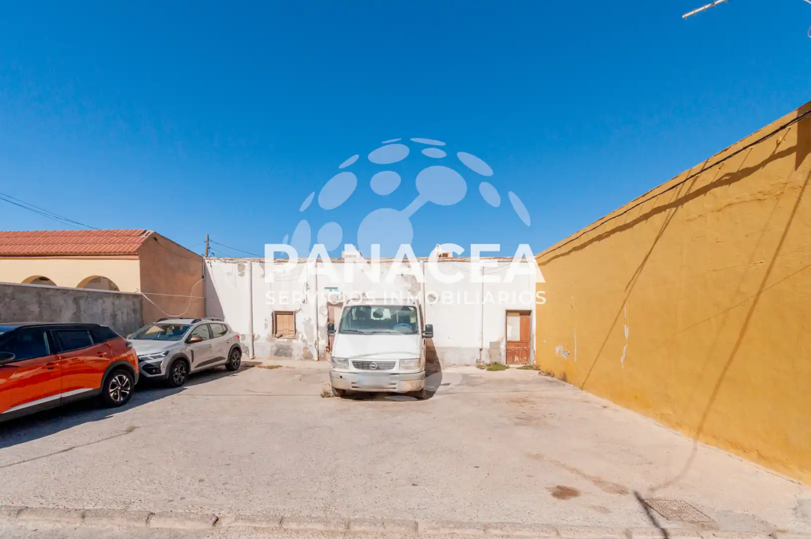 Vista exterior de Casa adosada en venta en La Mojonera