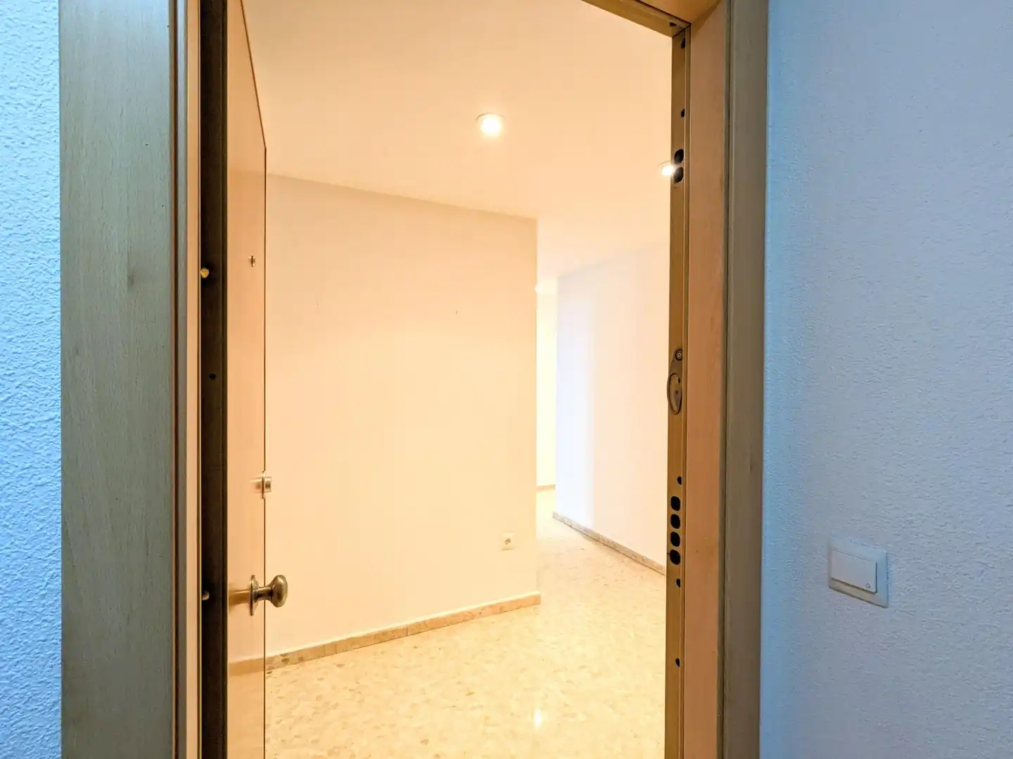 Piso de alquiler en Rafelbuñol / Rafelbunyol con Aire acondicionado, Calefacción y Amueblado
