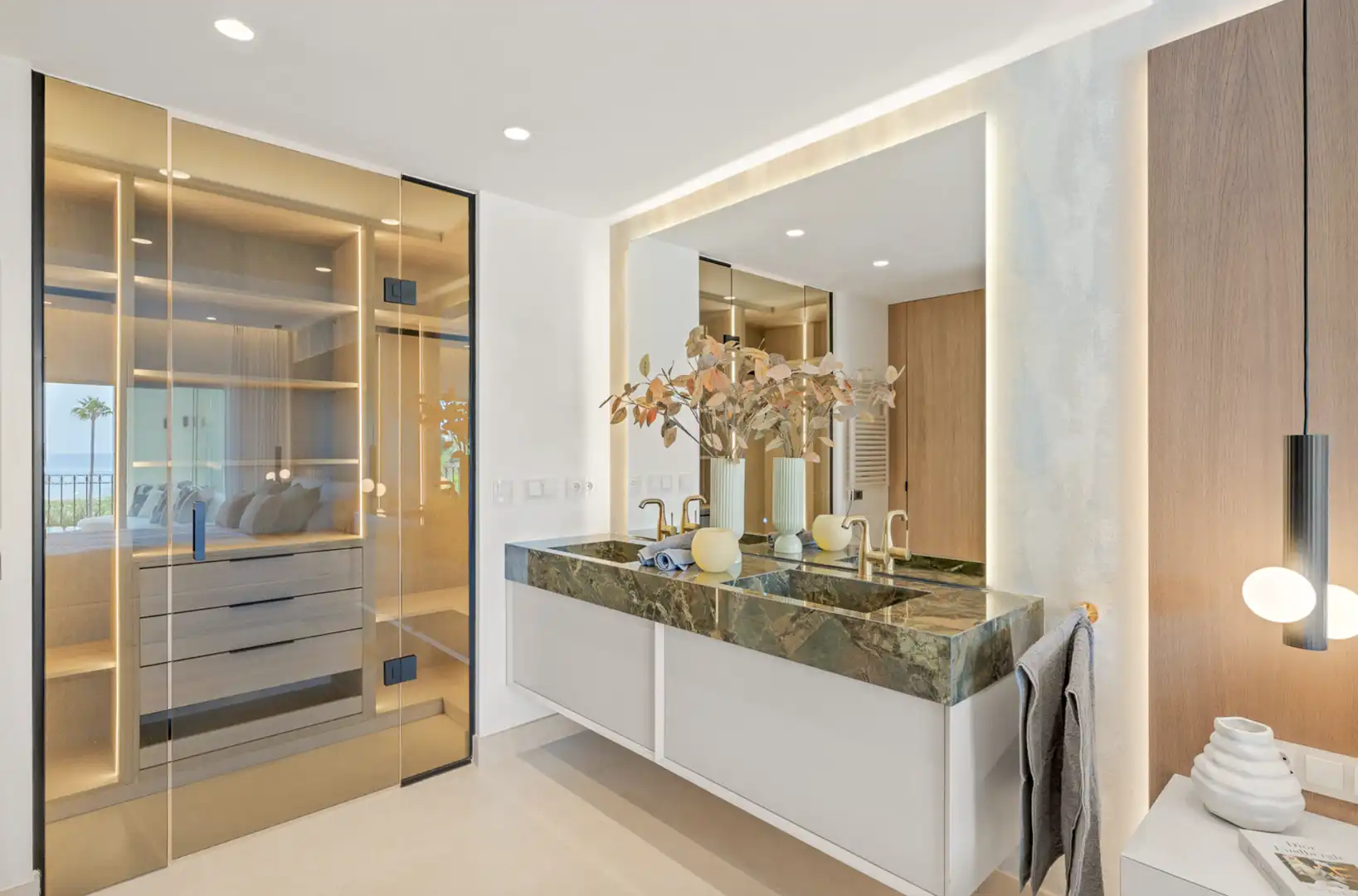 Baño de Apartamento en venta en Estepona con Aire acondicionado, Terraza y Piscina