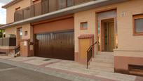 House or chalet for sale in Calle MARIA MOLINER, Alfajarín, imagen 2