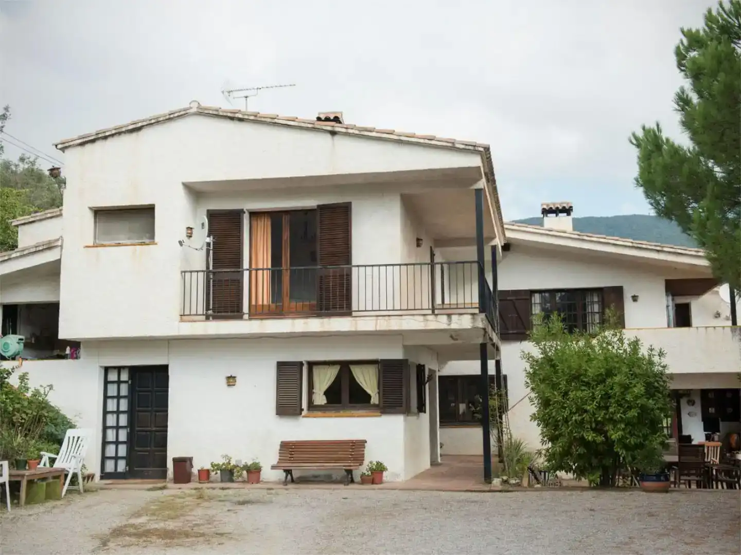 Vista exterior de Finca rústica en venda en Sant Iscle de Vallalta amb Aire condicionat, Piscina i Balcó