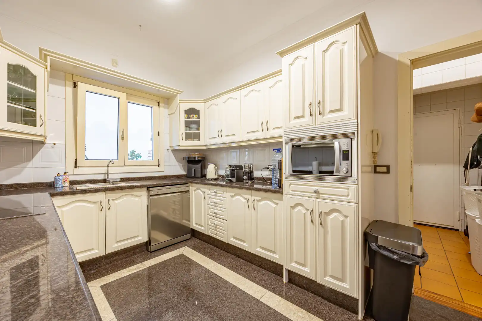 Cuina de Casa o xalet en venda en Las Palmas de Gran Canaria amb Parquet, Terrassa i Traster