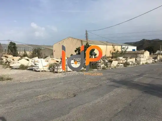 Fabrikhallen zum Verkauf in Olula del Río