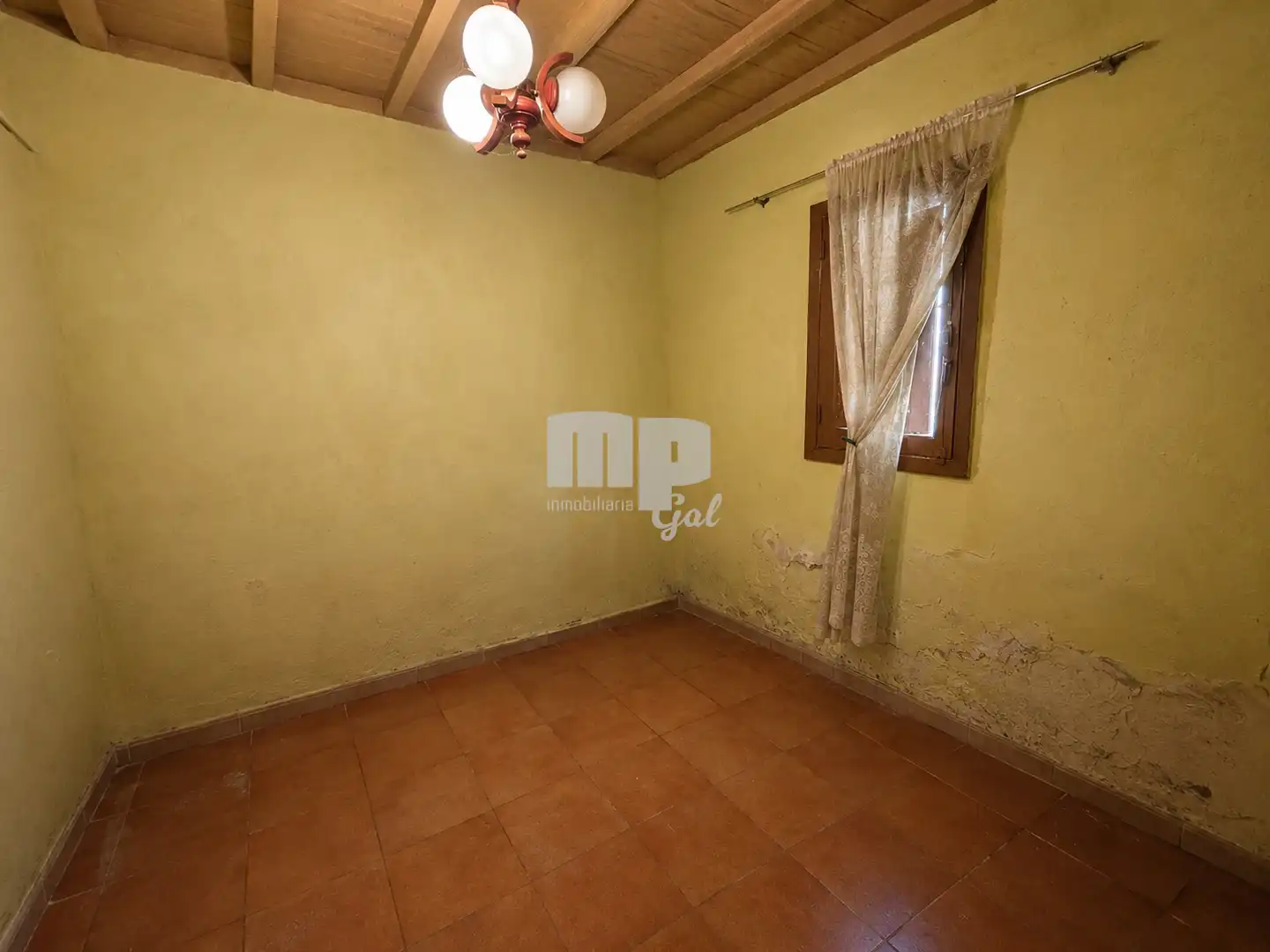 Haus oder Chalet zum Verkauf in Redondela mit Privatgarten