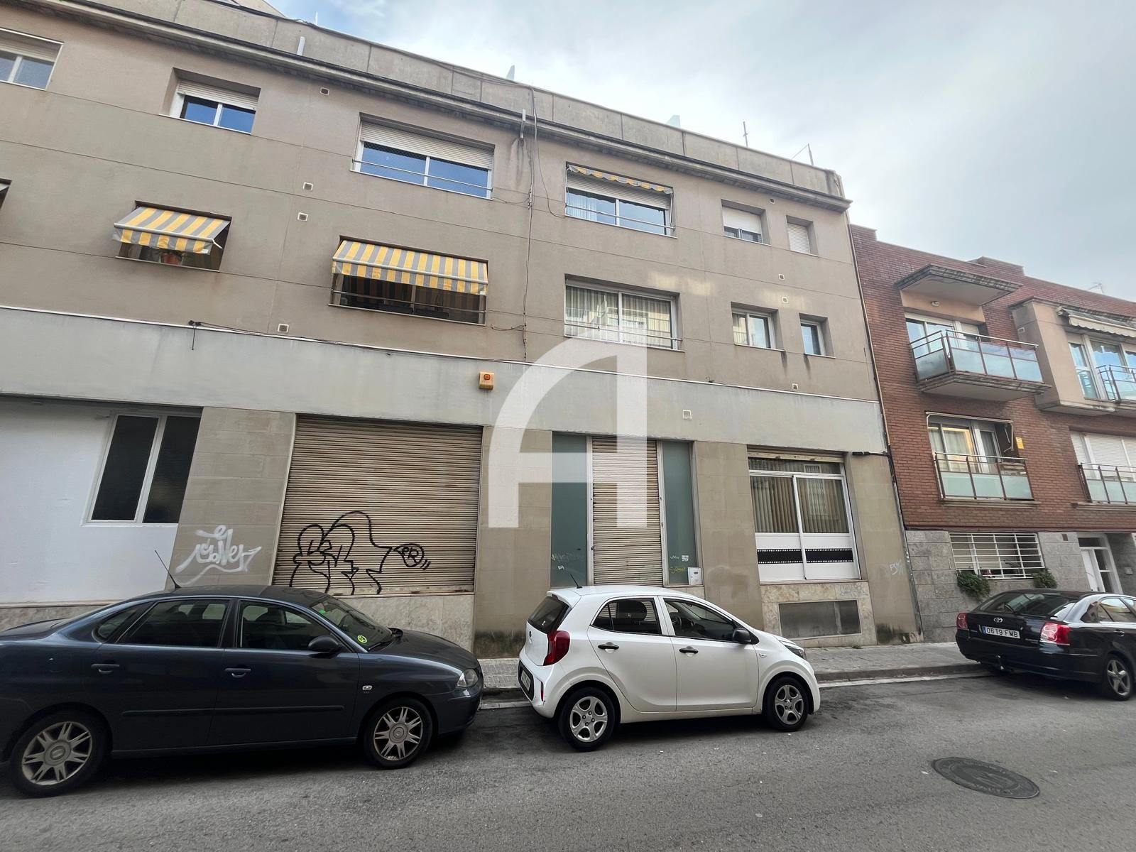 Vista exterior de Oficina de alquiler en Terrassa