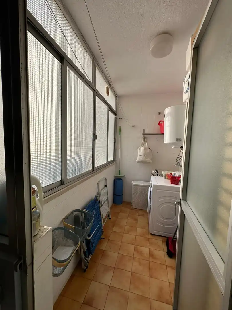 Kitchen of Flat for rent in Sevilla  with Air Conditioner, Terrace and Furnished
