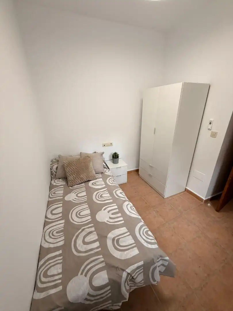 Habitación de Piso de alquiler en Caravaca de la Cruz con Amueblado, Horno y Microondas