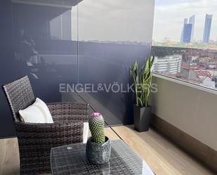 Terrassa de Apartament de lloguer en  Madrid Capital amb Aire condicionat, Calefacció i Jardí privat