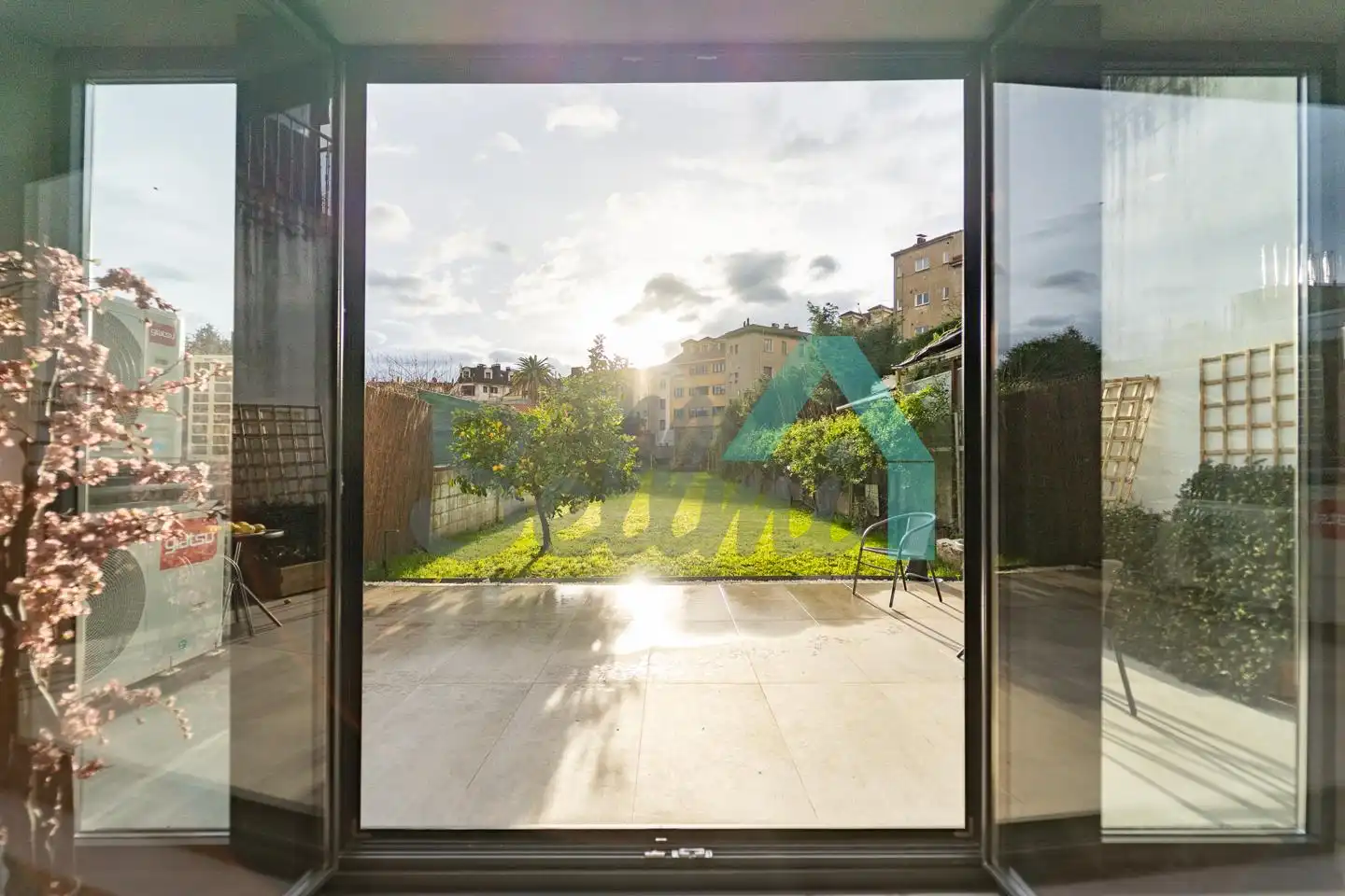 Garten von Wohnung zur untervermieten in Oviedo  mit Klimaanlage, Heizung und Privatgarten