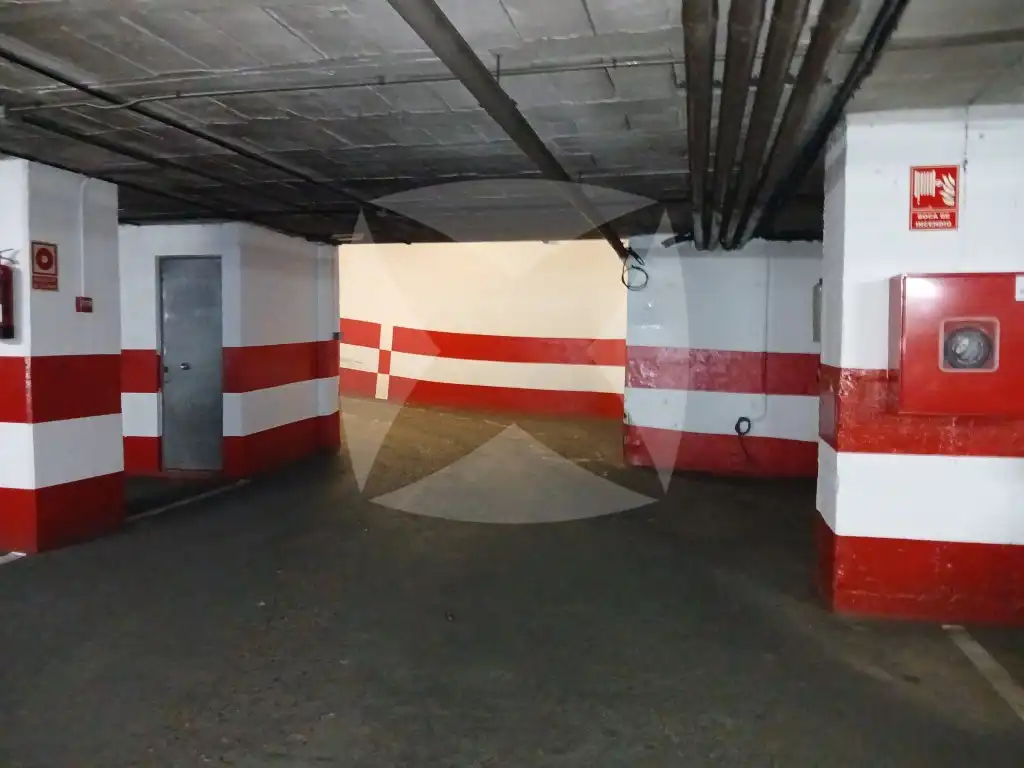 Garage for rent in Badajoz
