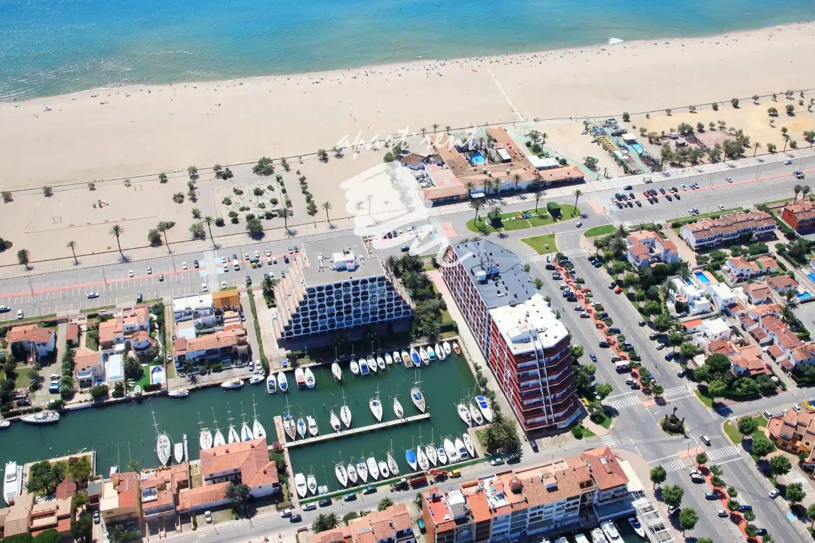 Garage zum Verkauf in Empuriabrava