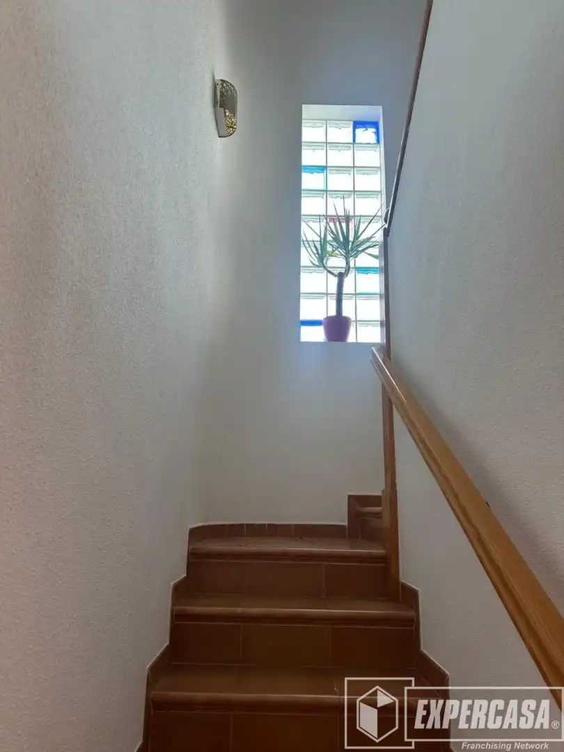 Houses for rent in La Pobla de Vallbona  with Air Conditioner, Heating and Terrace