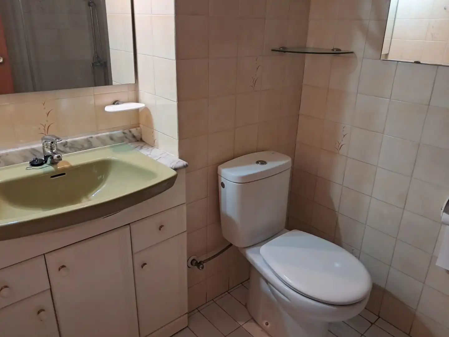 Bathroom of Flat for sale in Gandia  with Air Conditioner, Furnished and Oven