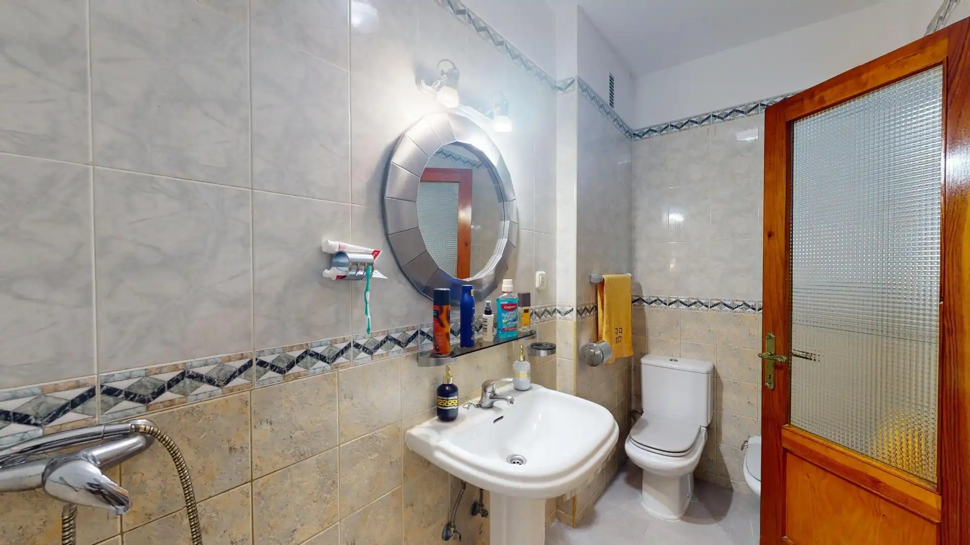 Bathroom of Flat for sale in Santa Cruz de Tenerife