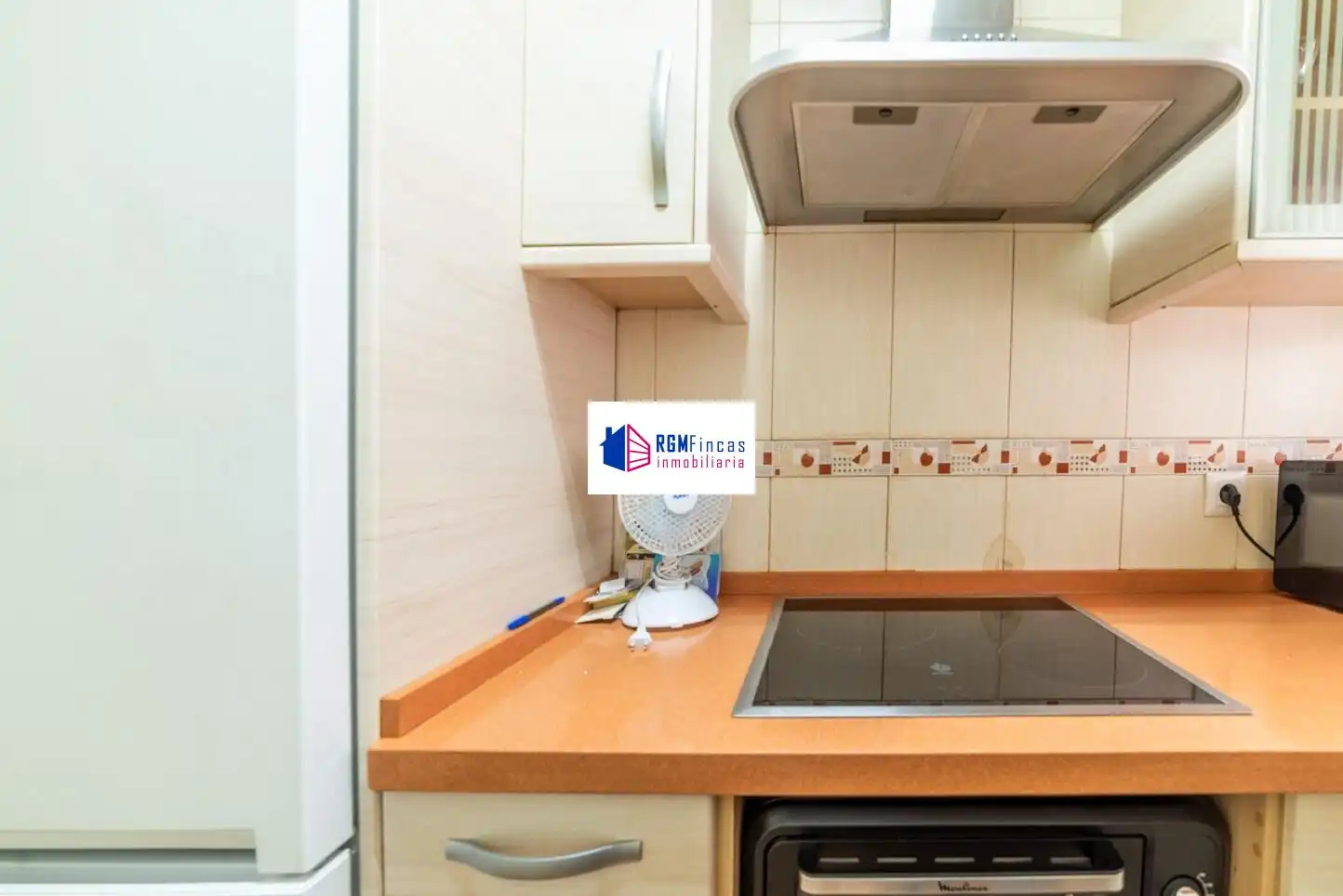 Kitchen of Flat for sale in Sevilla