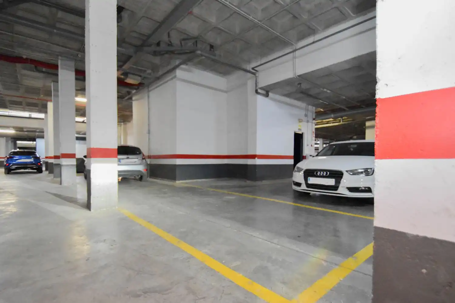 Parkplatz von Dachboden zum Verkauf in Las Gabias mit Klimaanlage, Terrasse und Gemeinschaftspool