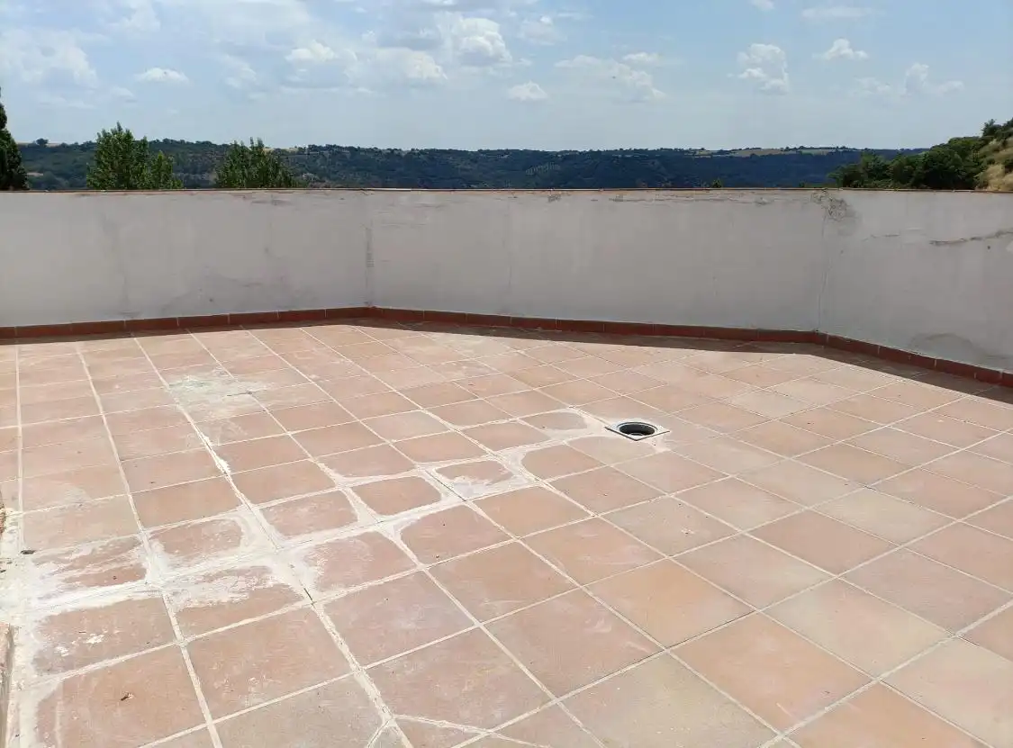 Casa adosada en venta en Atanzón