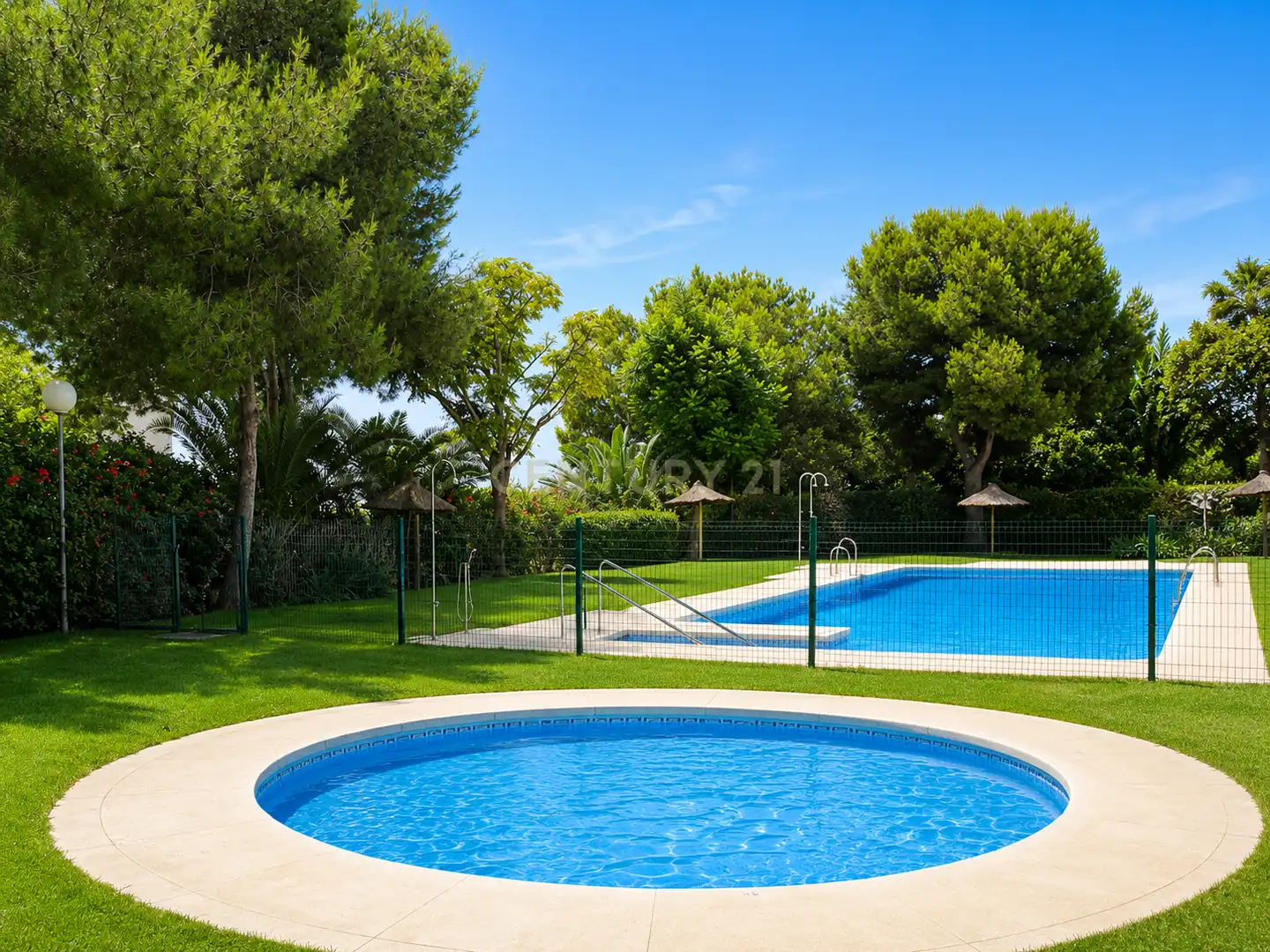 Piscina de Pis en venda en Benalmádena amb Aire condicionat, Traster i TV