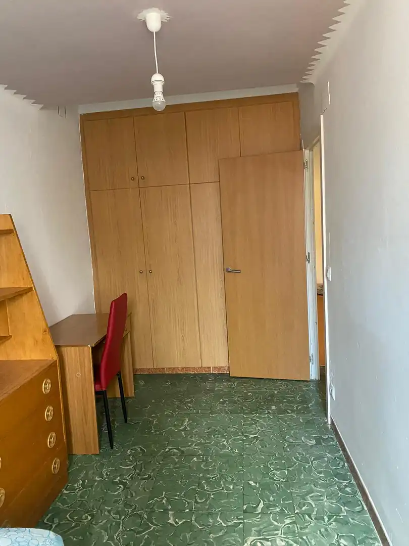 Piso de alquiler en Carrer Figuerola, La Devesa