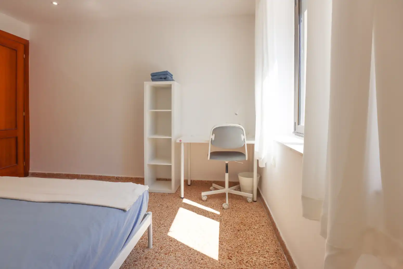 Piso de alquiler en Oviedo - Plaza Santullano, 17, Milán - Pumarín