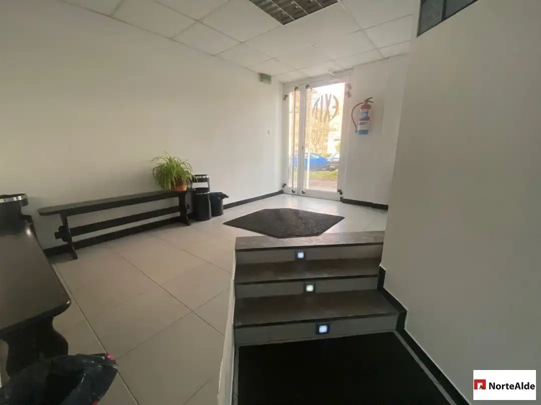 Local comercial en venda a Centro Urbano - Hirigunea, imagen 17