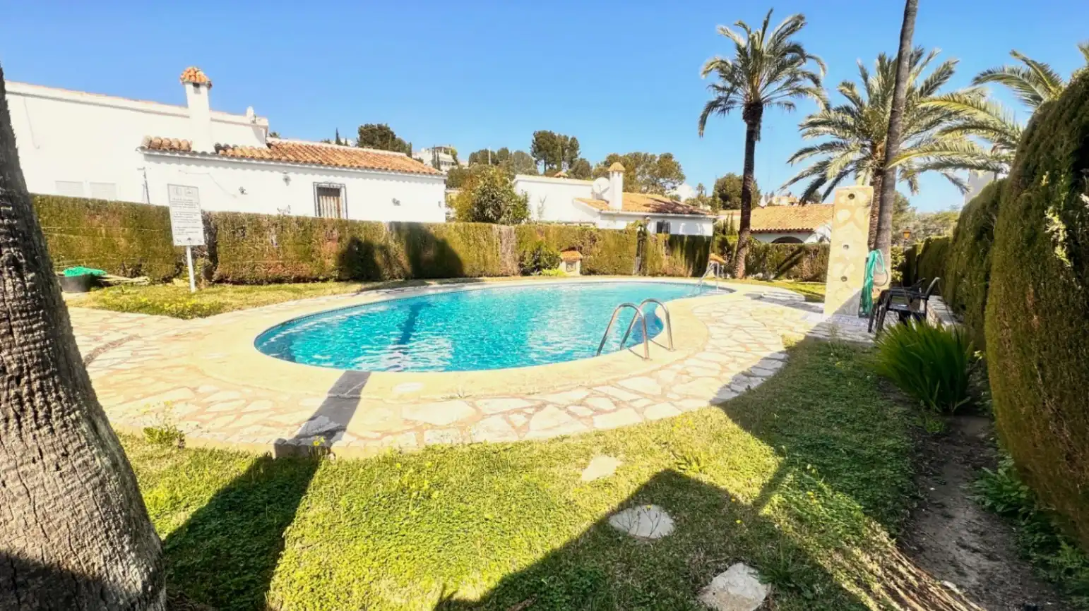 Detached homes for sale in El Montgó