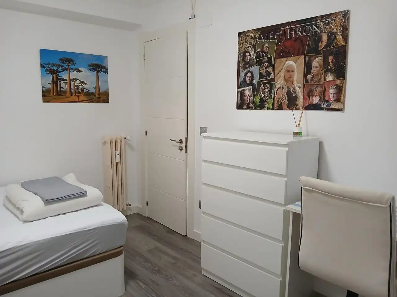 Habitación de Piso en venta en Zaragoza con Calefacción, Terraza y Amueblado