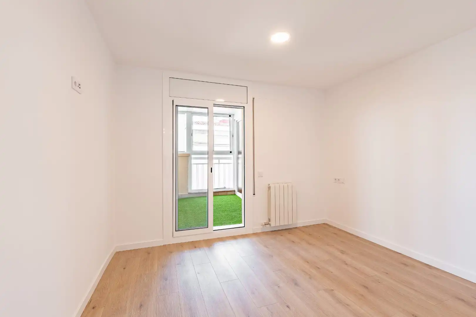 Habitación de Ático en venta en Rubí con Aire acondicionado, Calefacción y Terraza