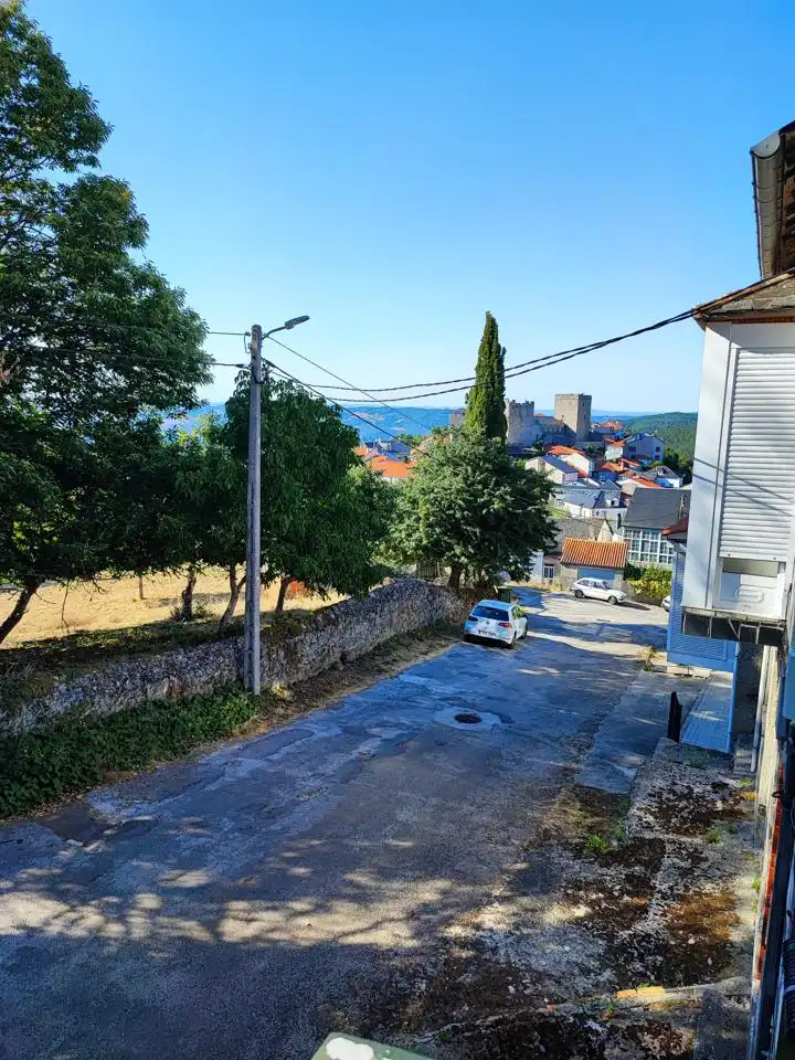 Exterior view of Houses for sale in Castro Caldelas  with Private garden and Terrace