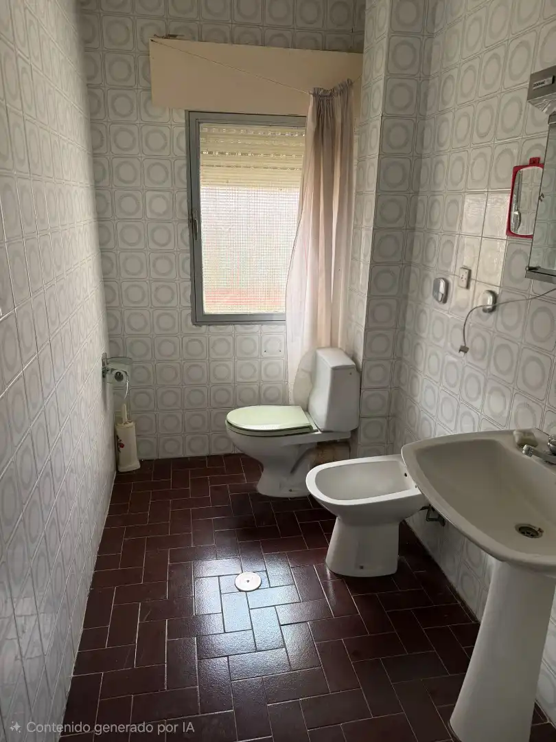 Bany de Pis en venda en Lanzahíta amb Terrassa, Moblat i Forn
