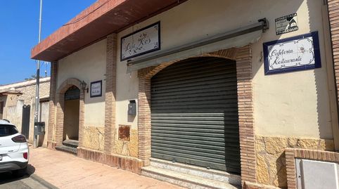 Gran edificio multiusos en Valderrobres