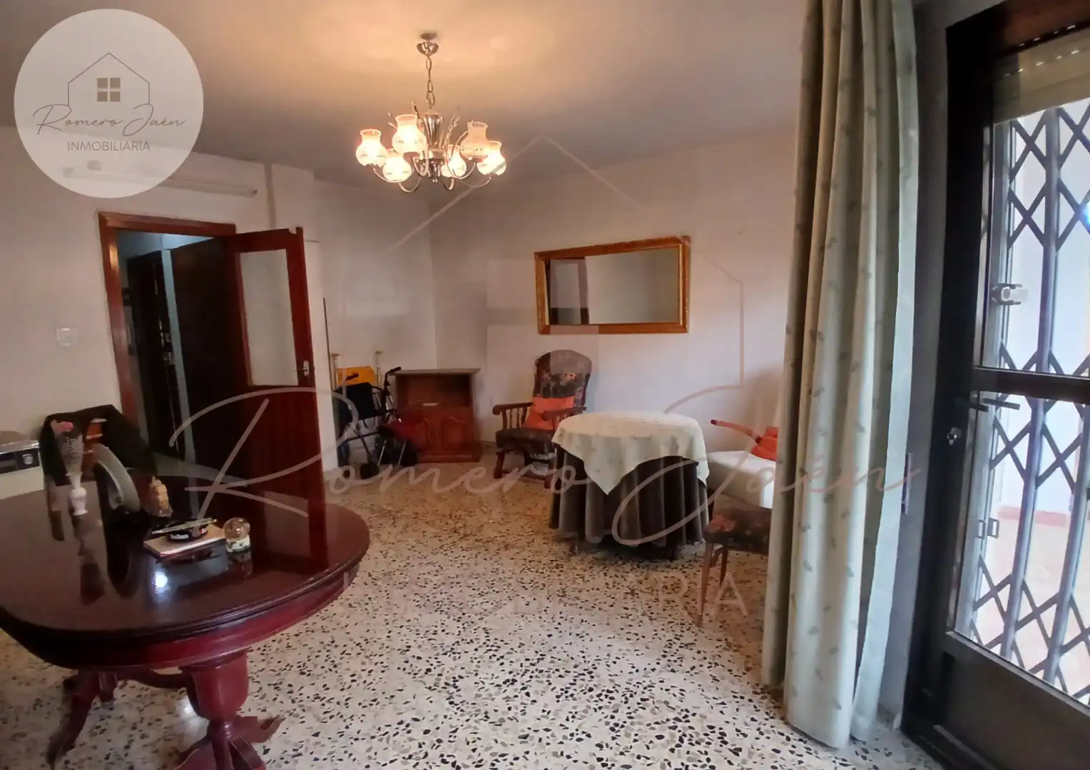Wohnzimmer von Wohnung zum Verkauf in Jaén mit Abstellraum