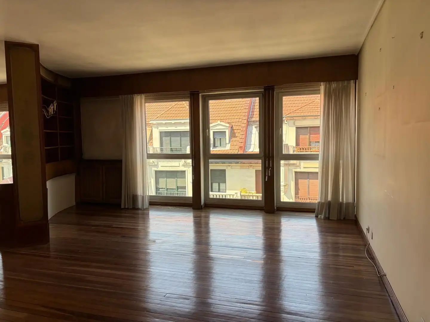 Sala d'estar de Pis en venda en Bilbao  amb Calefacció