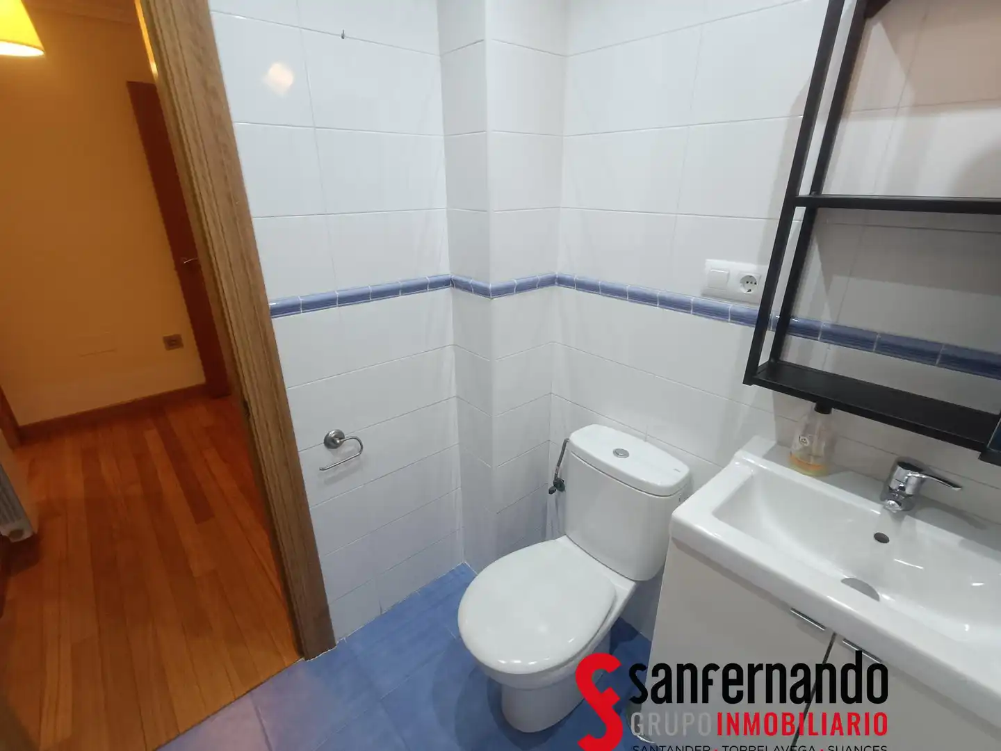 Bathroom of Flat for rent in Piélagos  with Heating and Parquet flooring