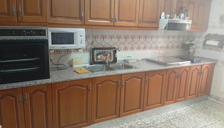 Foto 1 de Casa adosada en venda a Belén - San Roque, Jaén