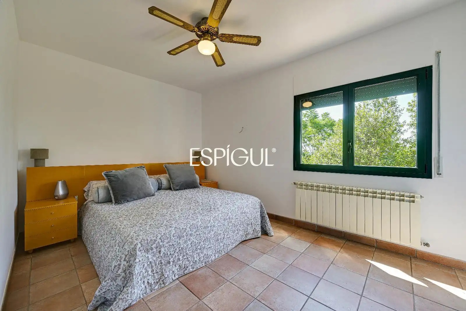 Habitación de Casa o chalet en venta en Girona con Aire acondicionado, Calefacción y Amueblado
