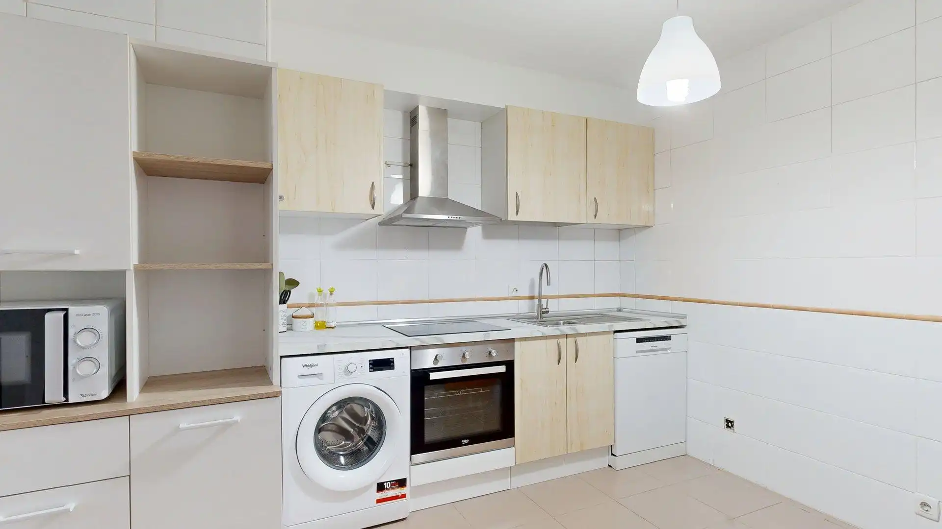 Kitchen of Houses for sale in La Muela