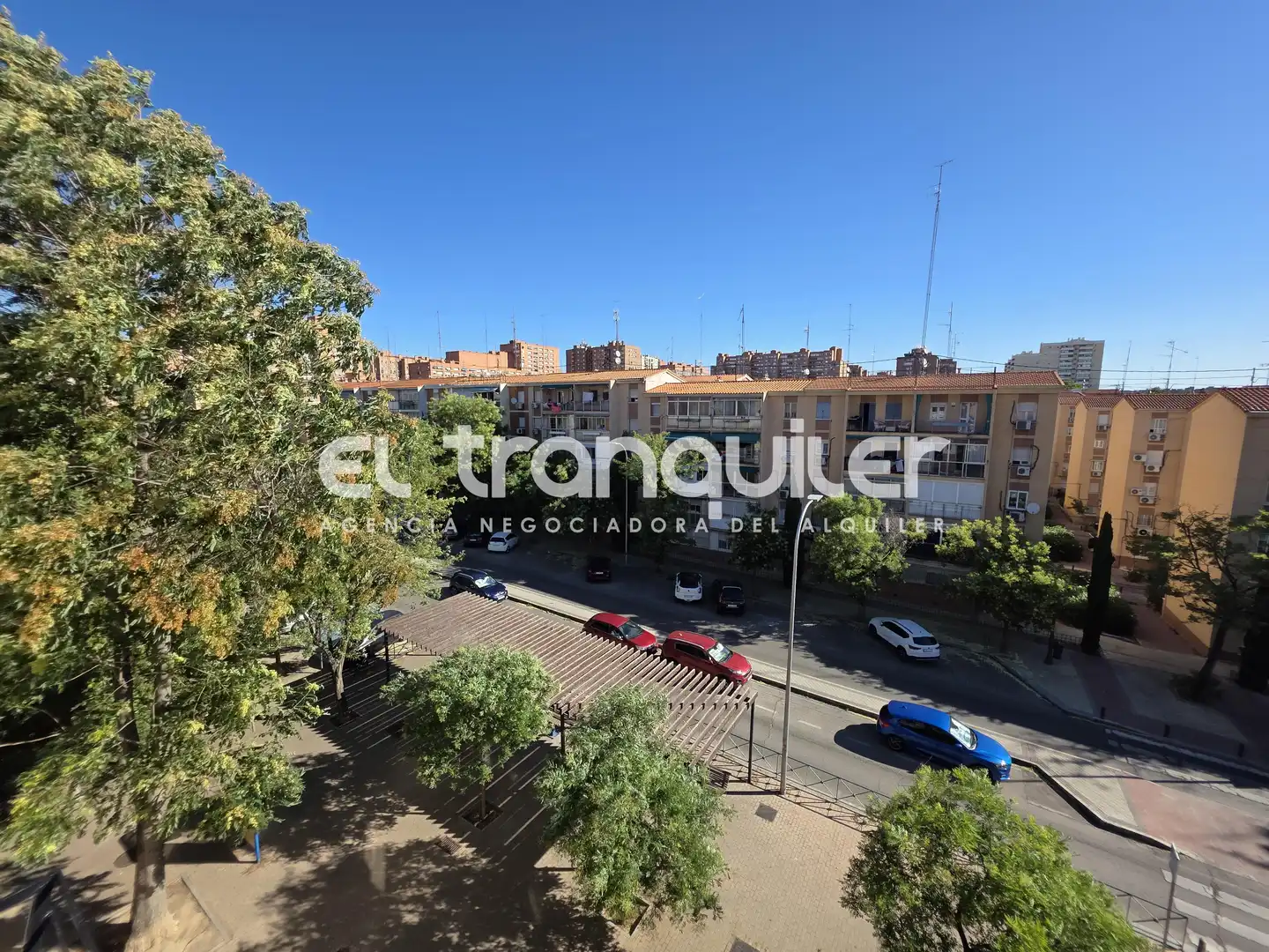 Exterior view of Flat for rent in Madrid  with Air Conditioner, Parquet flooring and Terrace
