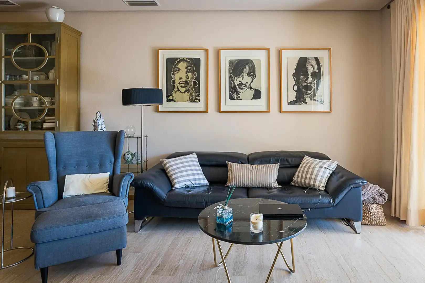 Living room of Ground floor for sale in  Palma de Mallorca  with Air Conditioner, Private garden and Terrace