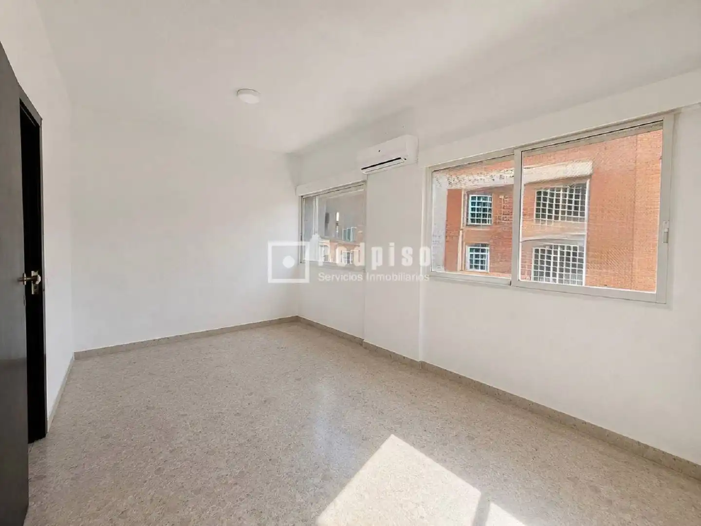 Local comercial en venda a Centro, imagen 2