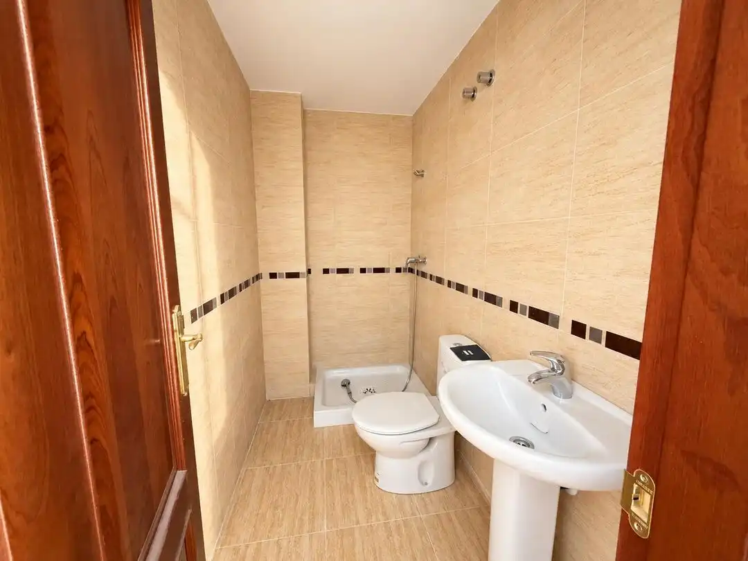 Bathroom of Flat for sale in Periana, Málaga
