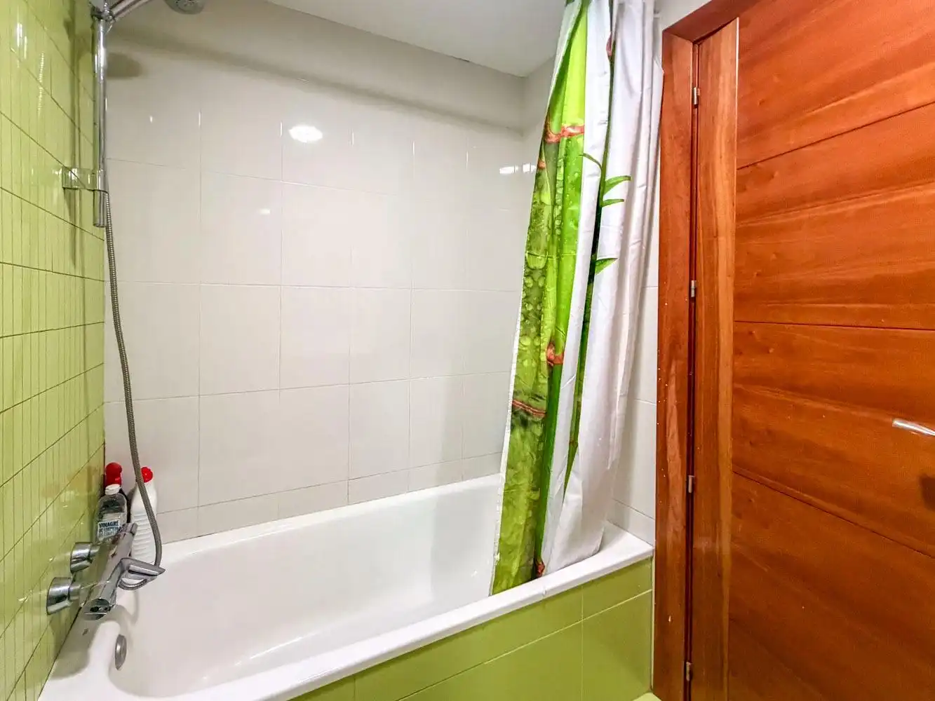 Baño de Piso en venta en Madrid con Aire acondicionado, Calefacción y Parquet