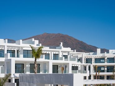 Neubau-Penthouse mit Pool zum Verkauf in Calle Josefina Samper