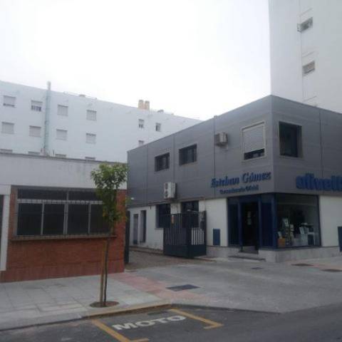 Garaje en Venta en Calle Miguel de Cervantes en Andújar