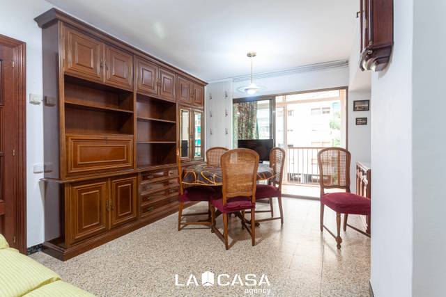 Piso en Venta en Carrer de Juan de Mena en La Vall d'Hebron