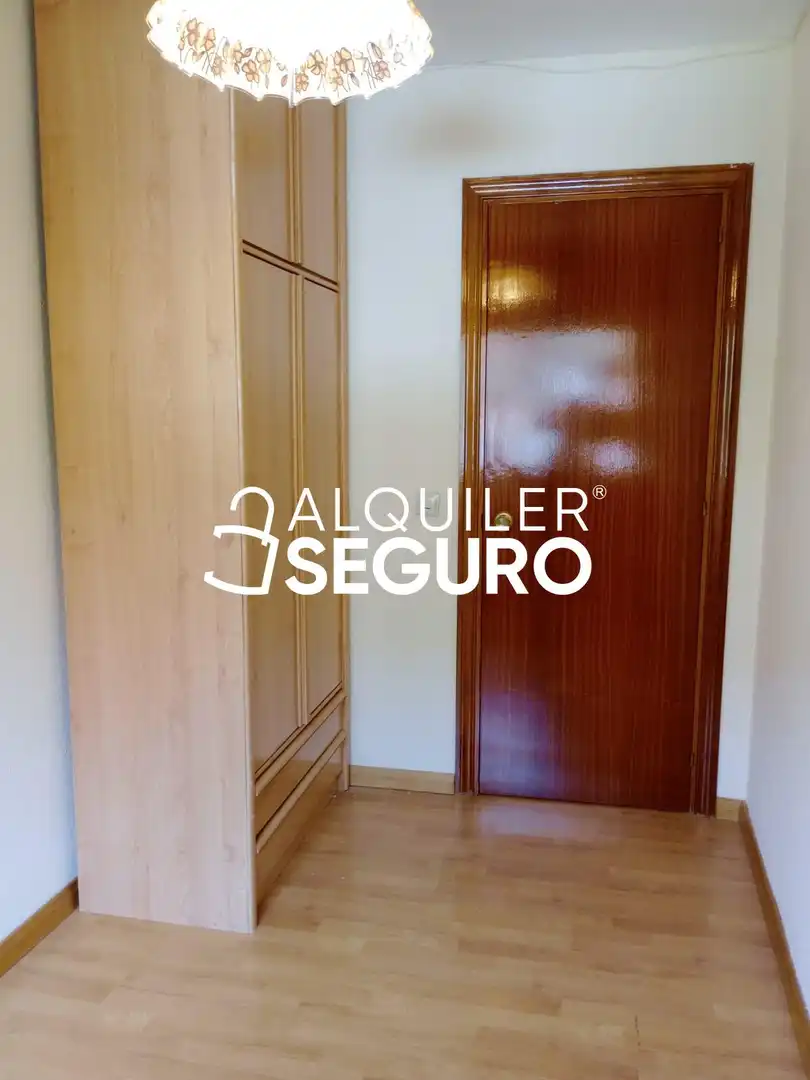 Piso de alquiler en Idioma Esperanto, Pueblo Nuevo