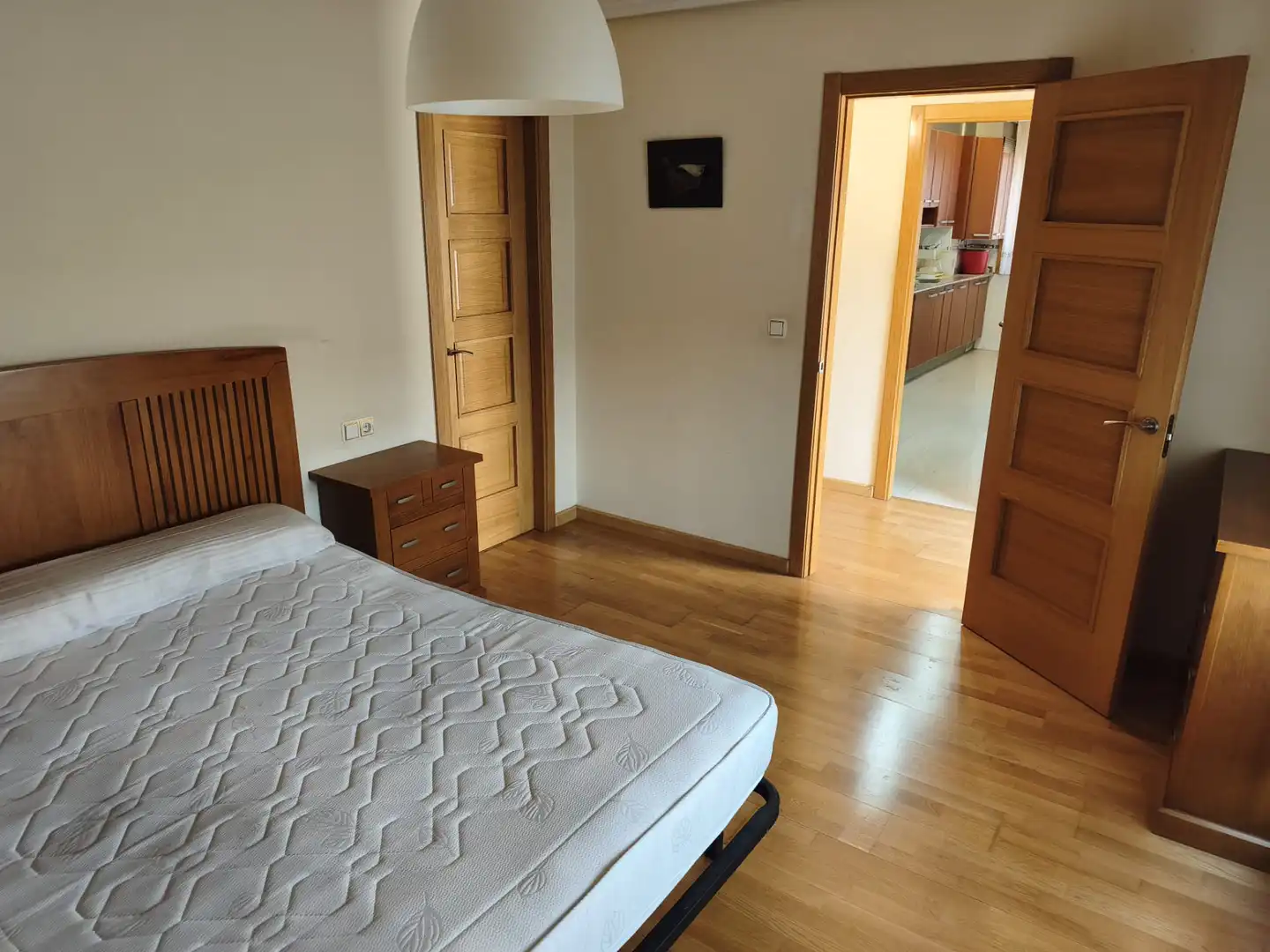 Habitación de Piso en venta en Arévalo con Calefacción, Terraza y Amueblado
