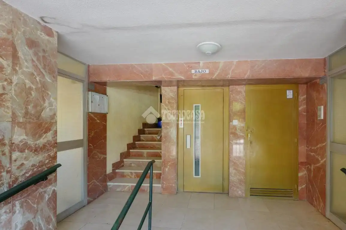 Wohnung zum Verkauf in Madrid mit Heizung und Balkon