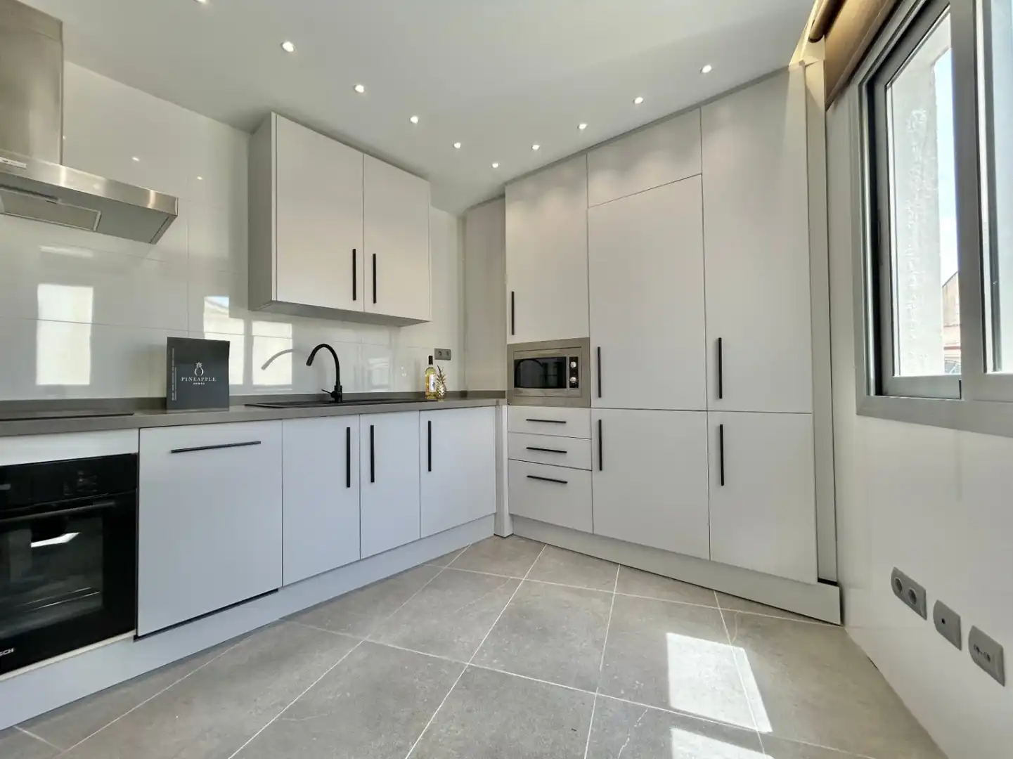 Cuina de Apartament en venda en Málaga amb Aire condicionat, Calefacció i Terrassa