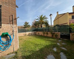 Jardí de Casa adosada en venda en Navas del Rey amb Jardí privat i Terrassa